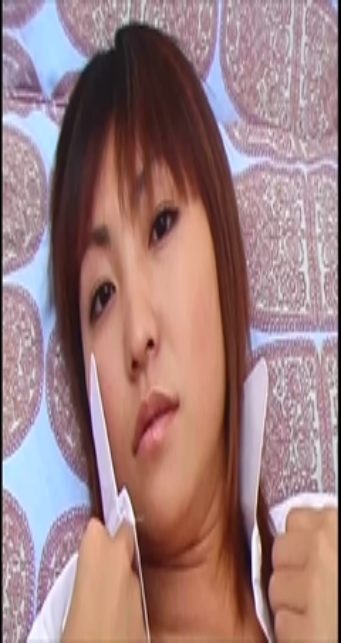 恥ずかしがり屋の女子校生